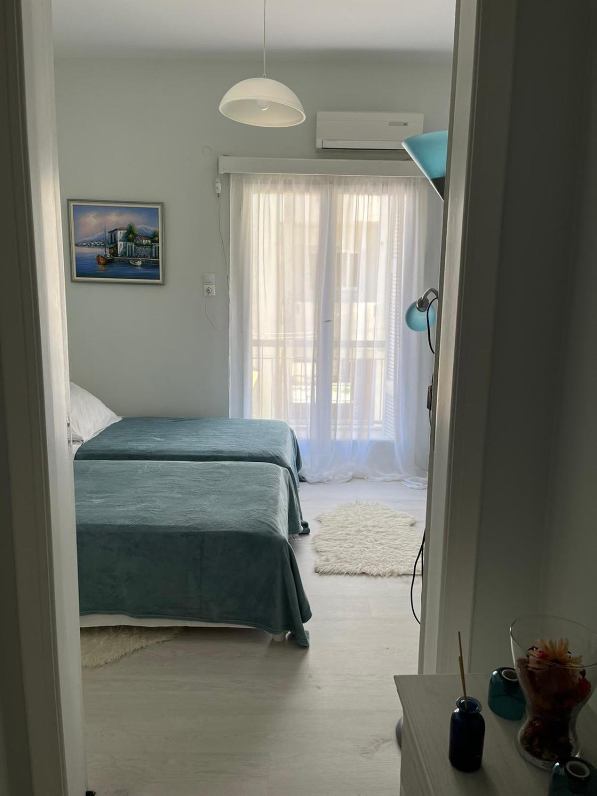 Sea View Apartments Near Athens Airport Artémida Eksteriør bilde